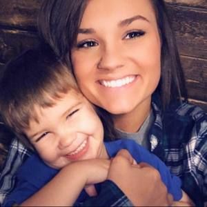 Meet your Posher, Skyla